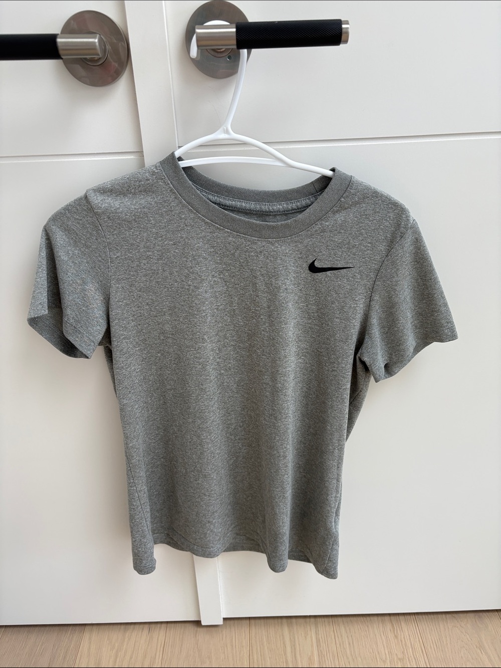 Nike Women's Heather Gray Dri-Fit Tee